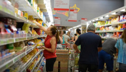 Preço da cesta básica varia 15,2% em Supermercados de Dourados, mostra Procon