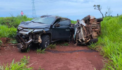 Colisão entre Fiat Doblô e Mitsubishi L200 deixa um morto e três feridos em Dourados