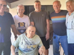 Maestro dos Gramados”, Tachinha, jogador do Comercial, morre aos 81 anos