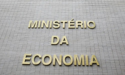 Contas externas têm saldo negativo de US$ 3,1 bilhões em novembro