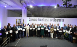 Prefeito, vice e vereadores eleitos em Dourados tomam posse nesta quarta-feira