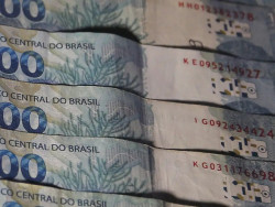 Poupança tem saída de R$ 15,4 bilhões em 2024