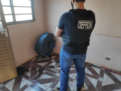 Goiano  é preso em entreposto (Imagem: Adilson Domingos)