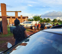 Três são detidos por suspeita de espancar adolescente encontrado em estrada