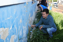 Secretários e até prefeito trabalham em mutirão para revitalizar posto de saúde