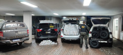 Polícia apreende veículos com R$ 290 mil em produtos do Paraguai em Dourados