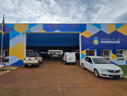 Marçal Filho manda investigar uso ilegal de carro oficial no gabinete da vice-prefeita