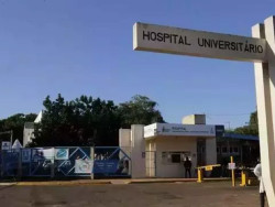 Menino de 4 anos morre em hospital após ingerir remédio controlado do pai