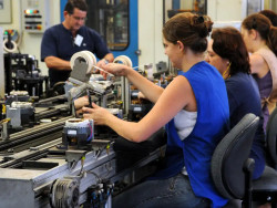 Relatório de Transparência Salarial deve ser entregue até o dia 28