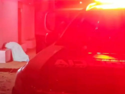 Homem é assassinado com tiros nas costas e cabeça em frente a bar