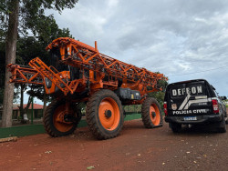 Defron apreende pulverizador agrícola avaliado em R$ 100 mil