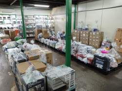Leilão oferece 400 lotes com eletrônicos e diversos itens a partir de R$ 200
