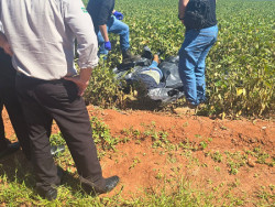 Trabalhadores encontram corpo coberto por lona em lavoura de soja na fronteira