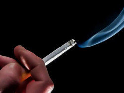 STF suspende julgamento sobre venda de cigarros saborizados