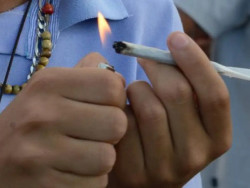 STF mantém descriminalização do porte de maconha para uso pessoal