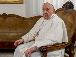 Papa Francisco tem “quadro clínico” complexo, informa Vaticano