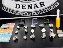 Dupla é presa por tráfico e polícia desativa centro de distribuição na Capital