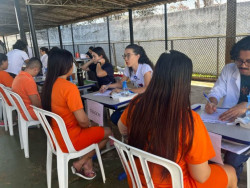 Mutirão leva prevenção e traça perfil epidemiológico de internas da Capital