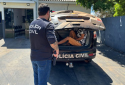 Homem é preso após ameaçar primas com enxada em Juti