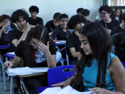 Pé-de-Meia será depositado na conta de alunos a partir de terça-feira