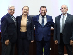 Primeira sessão solene de 2025 na Câmara celebra 120 anos do Rotary Club