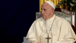 Após crise respiratória, Papa Francisco recebe transfusão de sangue