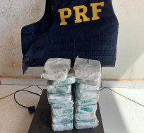 Funcionário de garagem em Dourados é preso com cocaína na fronteira