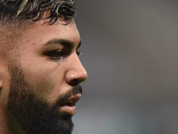Ministério Público propõe multa de R$ 110 mil a Gabigol por flagrante em cassino