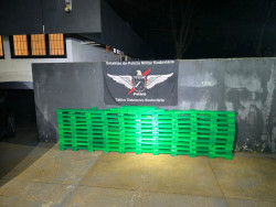 Homem é preso transportando meio milhão de reais em maconha em carro roubado