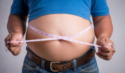 Um a cada três brasileiros vive com obesidade, mostra relatório global