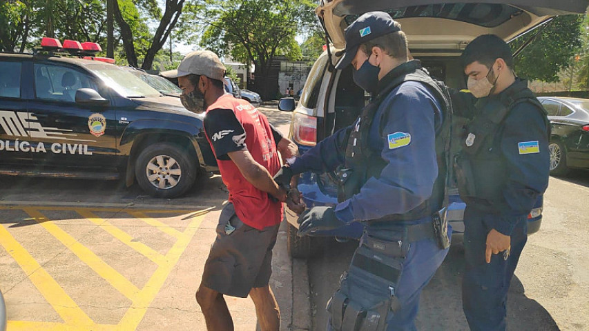 Guarda prende homem com 120 passagens criminais (Adilson Domingos)