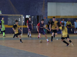 Jogos Escolares de Outono reúne 500 alunos em Dourados