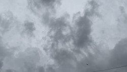 Domingo com períodos nublados e temperatura máxima de 30ºC em Dourados