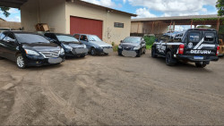 Organização criminosa que confeccionava placas falsas é alvo da polícia