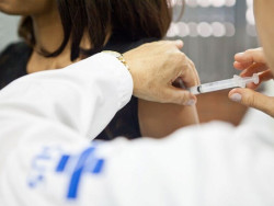 Comissão debate apoio financeiro à produção de vacinas no Brasil