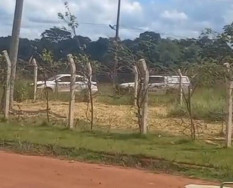 Mulher é assassinada a tiros e corpo encontrado em decomposição na fronteira