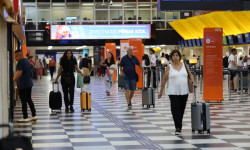 Voa Brasil viabiliza 35,4 mil passagens para aposentados em 8 meses