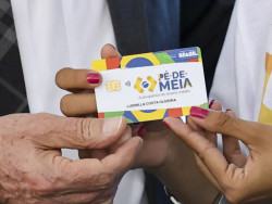 Pé-de-Meia: Nascidos em julho e agosto recebem incentivo matrícula