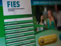 Fies: Instituições de ensino têm até hoje para confirmar participação