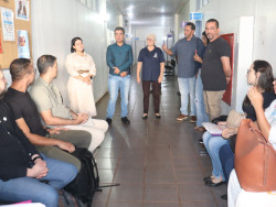 Prefeito empossa 33 médicos que vão atuar na rede pública de Dourados