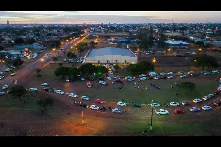 DJ e música ao vivo são atrações para atrair público de 18 anos ou mais (Imagem: Assecom)