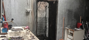 Incêndio atinge depósito de loja na Rua Hayel Bon Faker