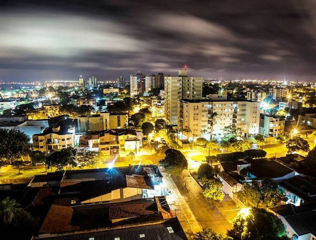 Noite em Dourados deverá ter rotina antes da pandemia (Imagem: Alexandre Pimenta)