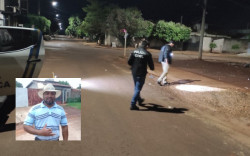 Homem é morto a tiros em frente a bar e autor preso após tentar roubar bicicleta para fugir