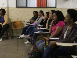 Cursinho popular tem até 6 de maio para inscrição em programa do MEC