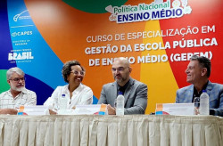 Secretário de MS representa Consed em seminário no Ministério da Educação