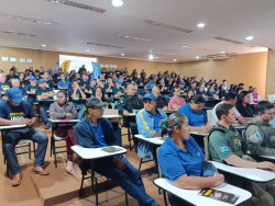 Motoristas do transporte escolar passam por capacitação na prefeitura