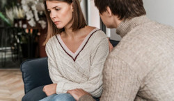 Conheça os tipos de violência que afetam milhares de mulheres diariamente