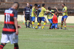 Jogando em casa  Dourados vence mais uma no Estadual e está 100%