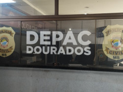 Trio agride homem com tiro e pedradas na testa em Dourados
